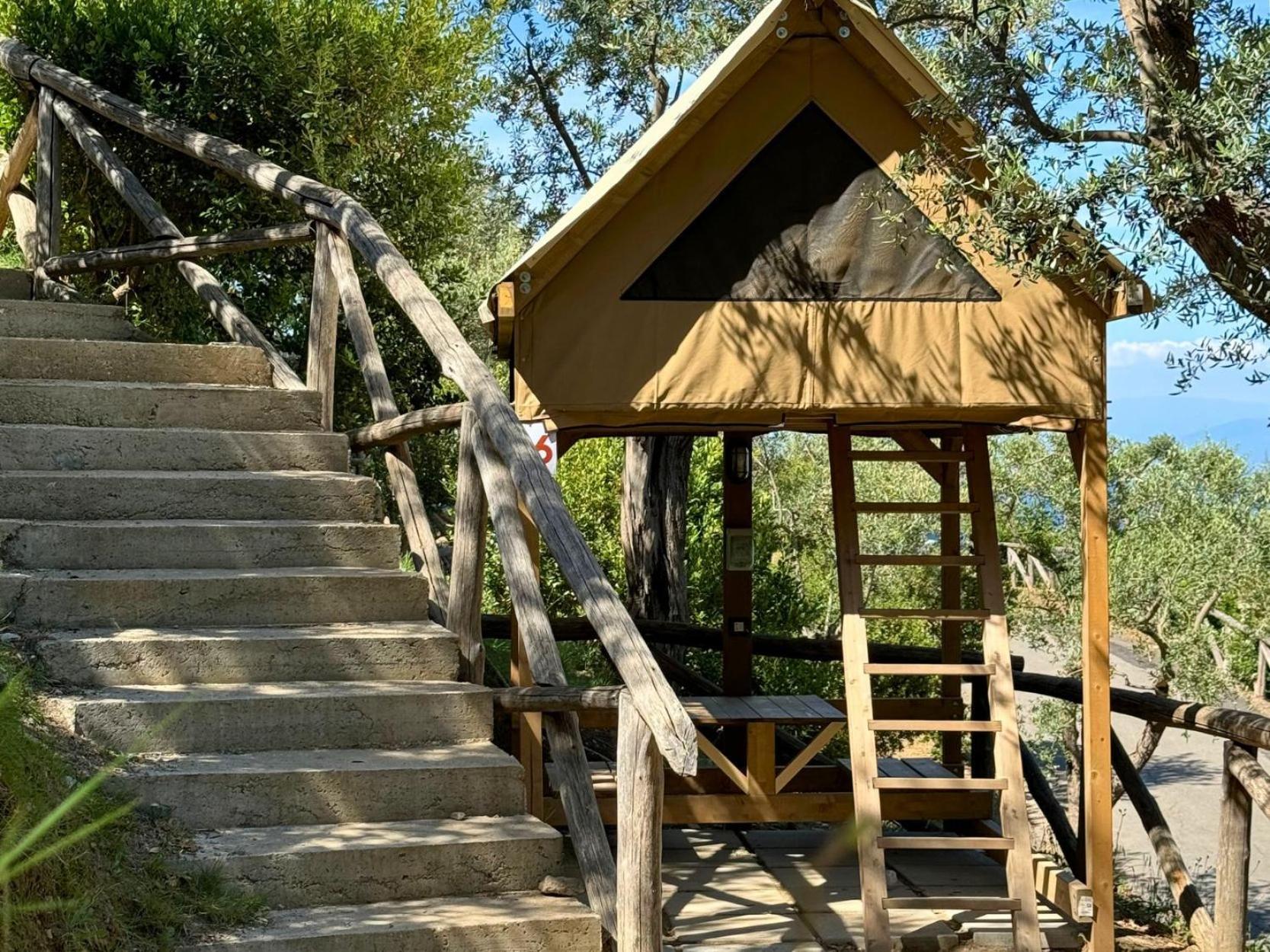 Hostel & Glamping Santa Fortunata Sorrento Exteriér fotografie