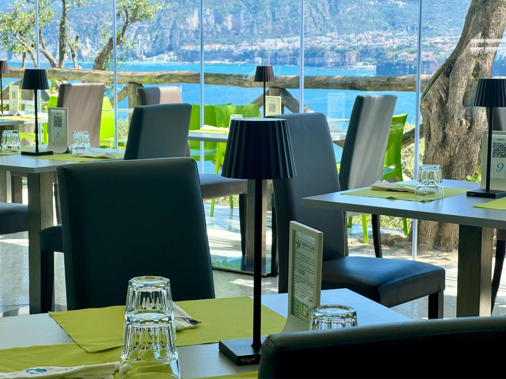 Hostel & Glamping Santa Fortunata Sorrento Exteriér fotografie
